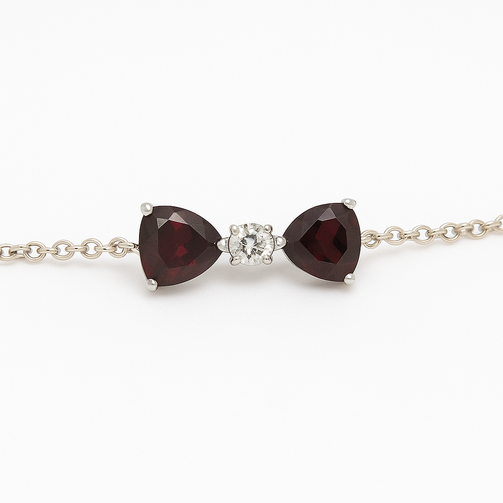 Pulseira com 14,5 cm de Prata com Granadas 6mm e Morganita 2mm
