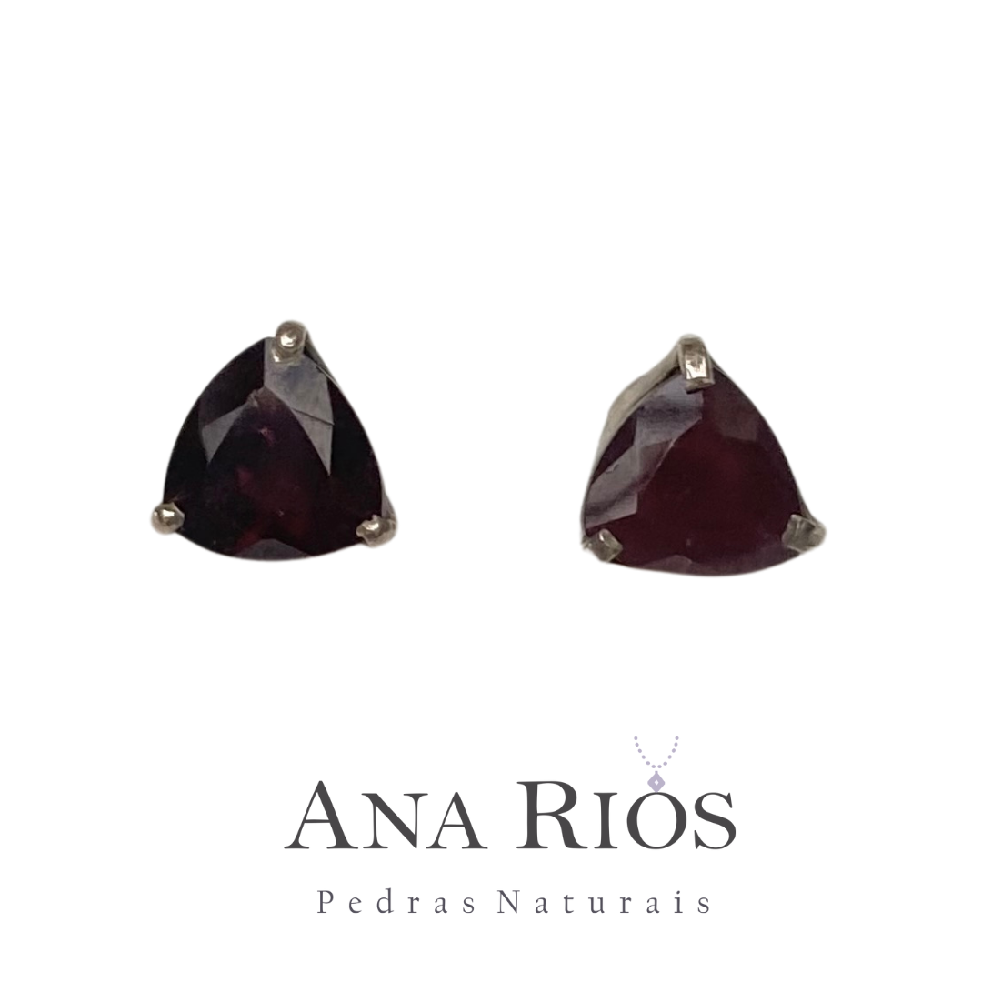 Brinco de Prata com Granada Trillion Grande
