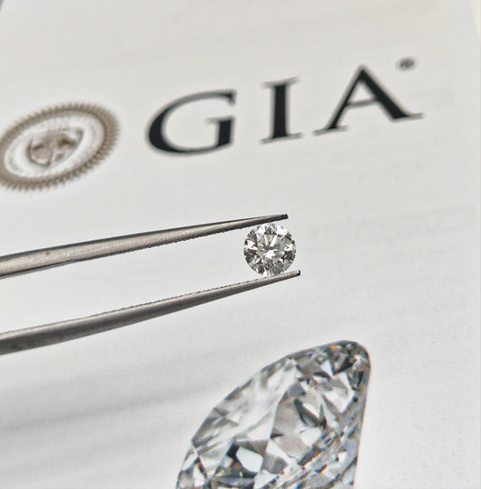 Diamante natural de 0,46 ct com certificado GIA