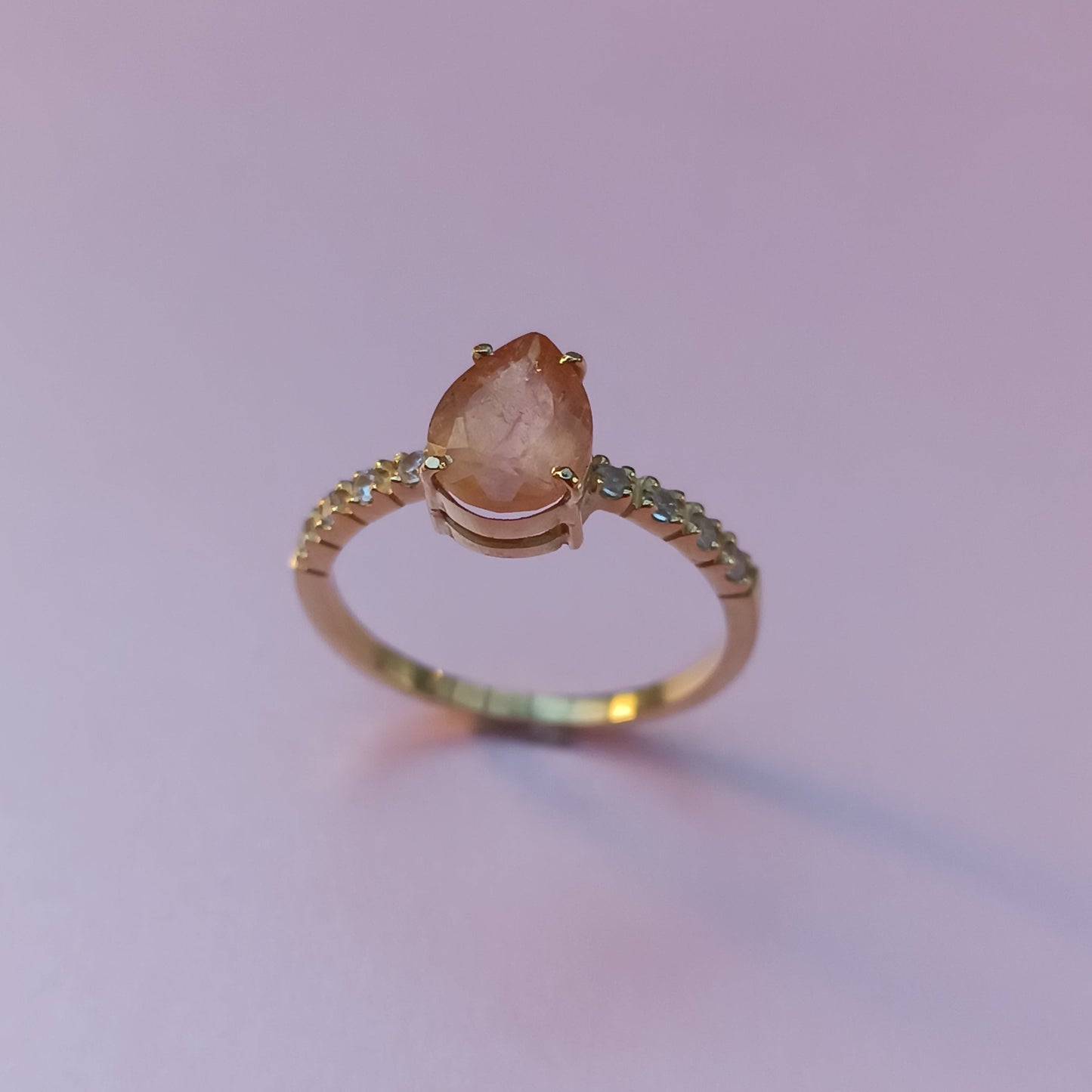 Anel ouro 18K com Topázio Imperial Natutal