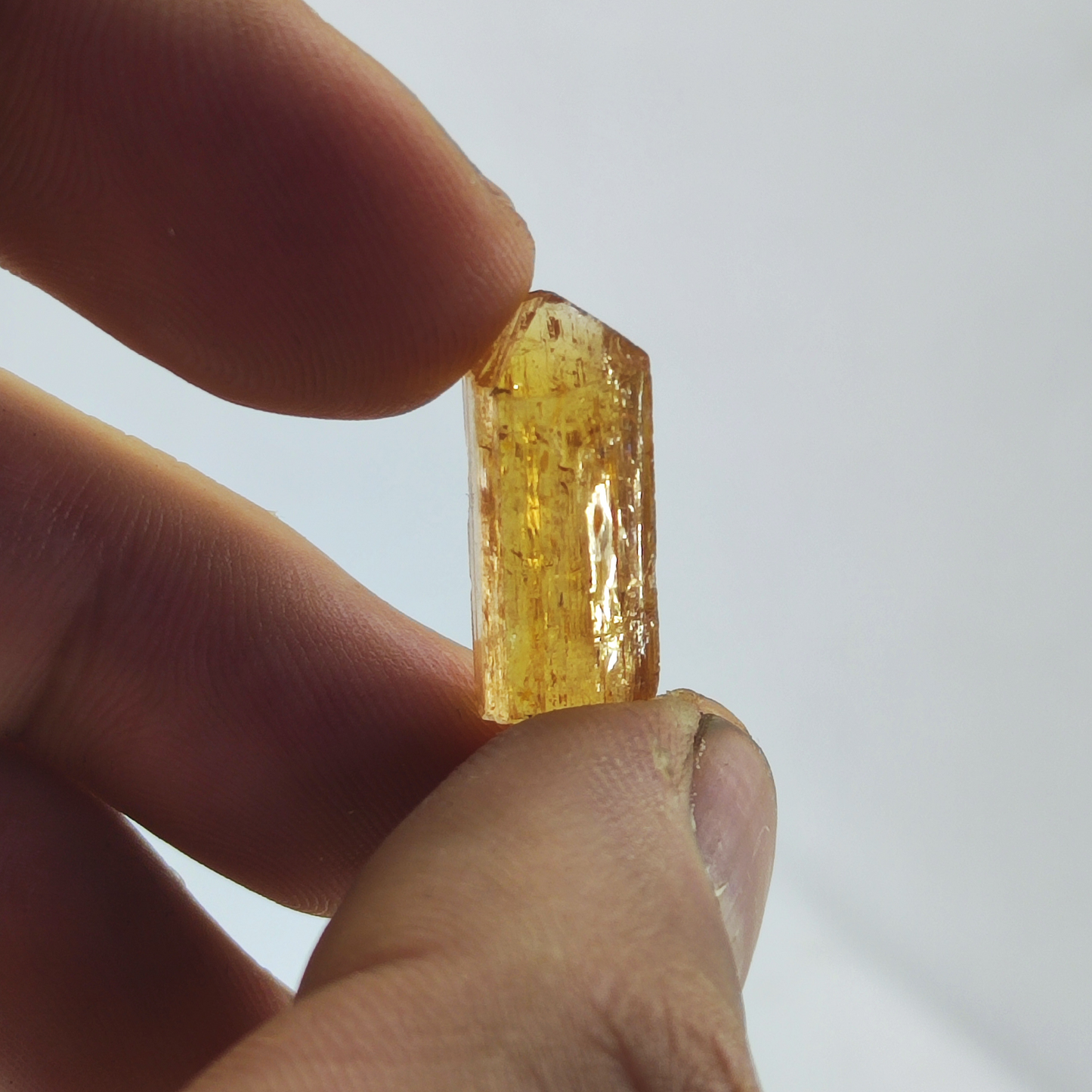 Cristal bruto de topázio imperial