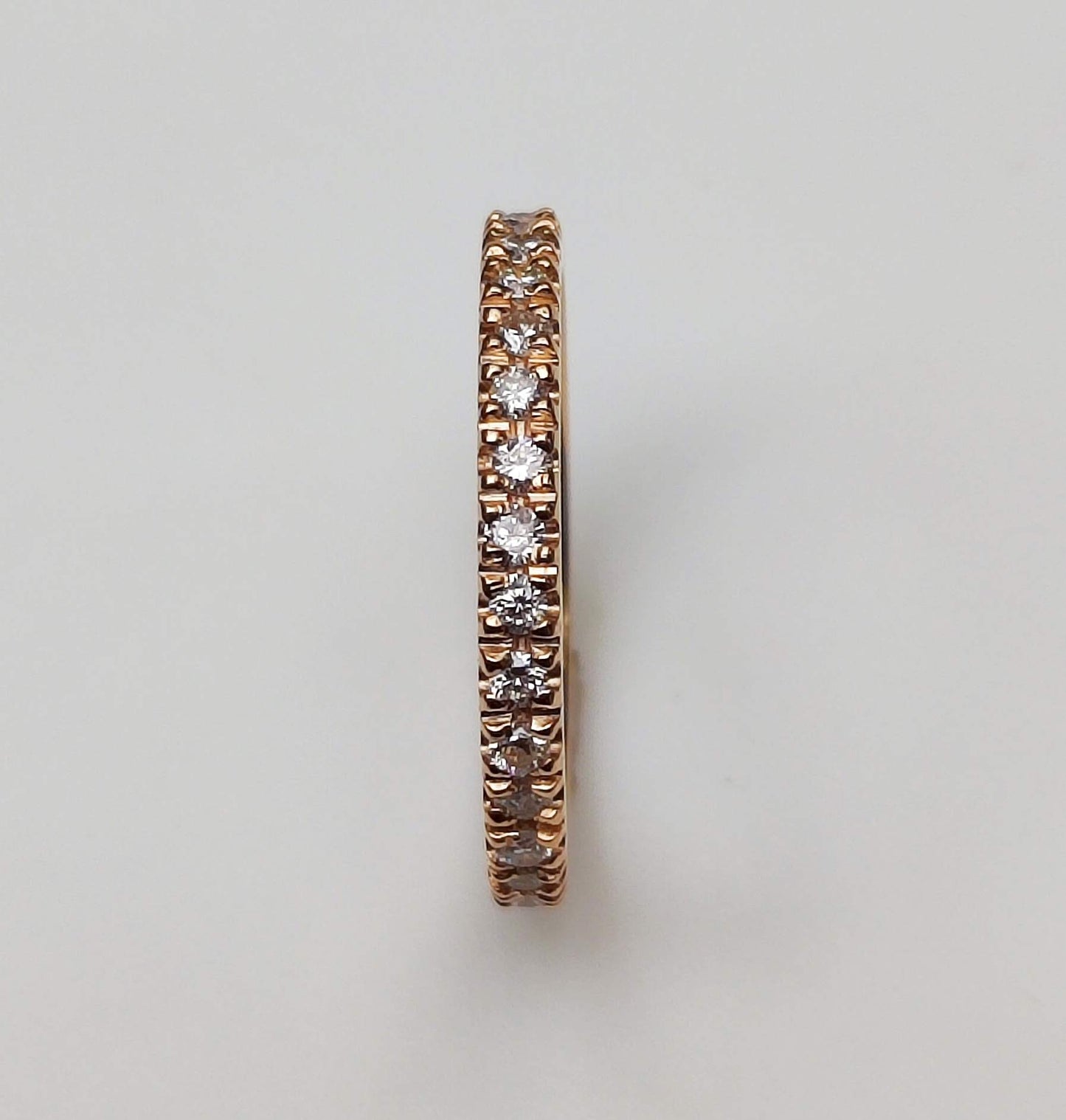 Aparador de Ouro Rosé com Diamantes