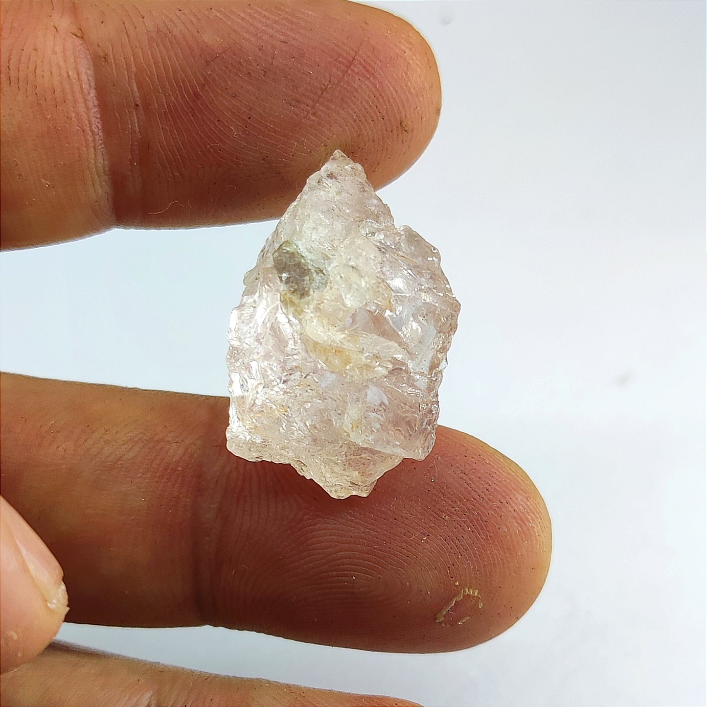 Cristal bruto de morganita 5,67 g