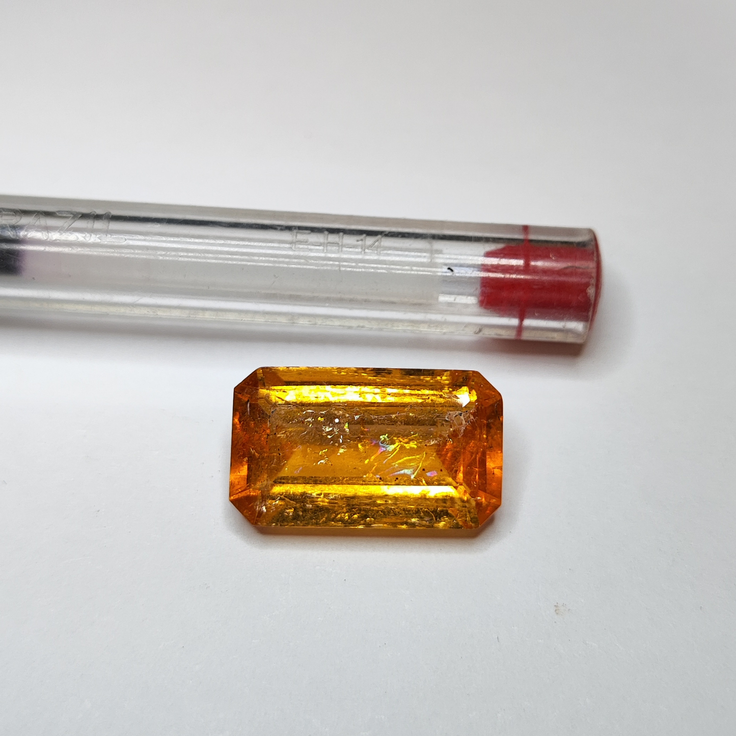 Topázio Imperial Retangular Natural –16,2 x 9,5 mm - 8,99 ct