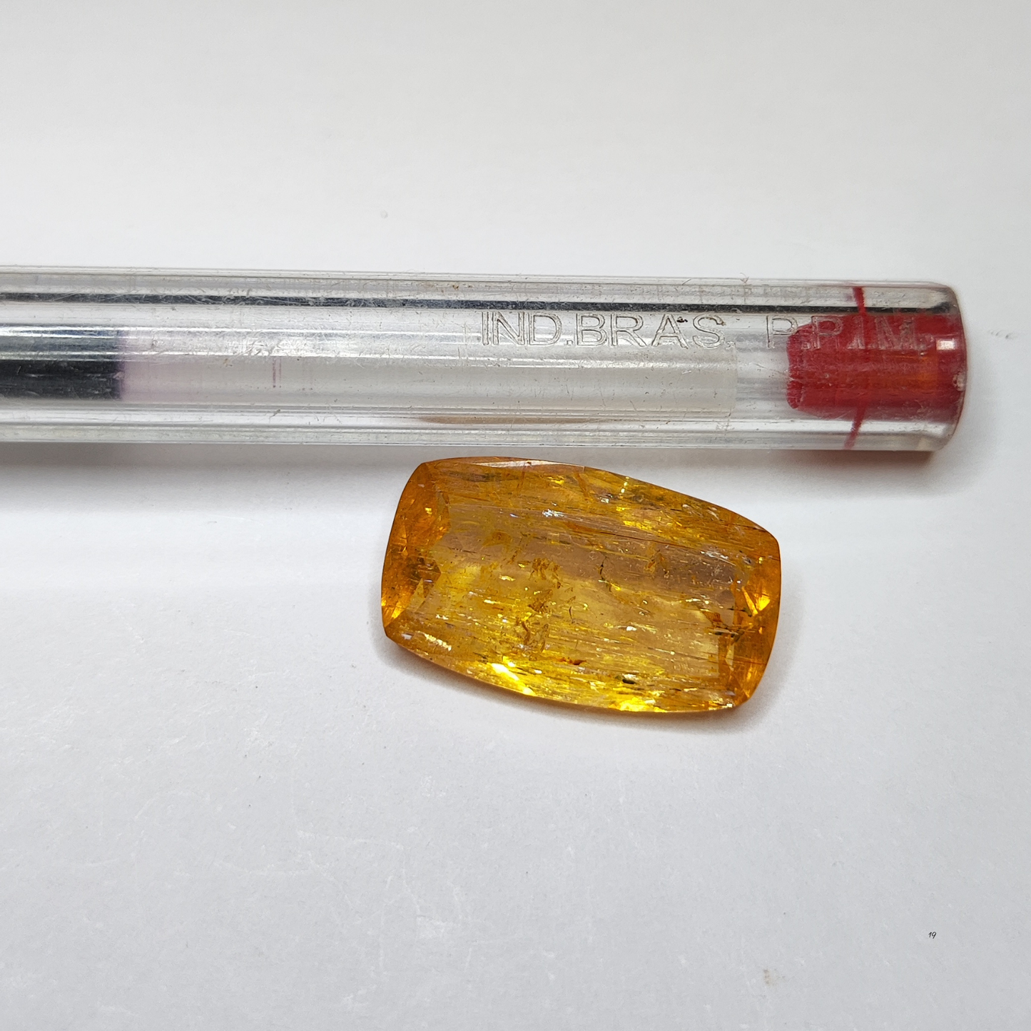 Topázio Imperial Retangular Natural – 16,9 x 10 mm - 7,87 ct