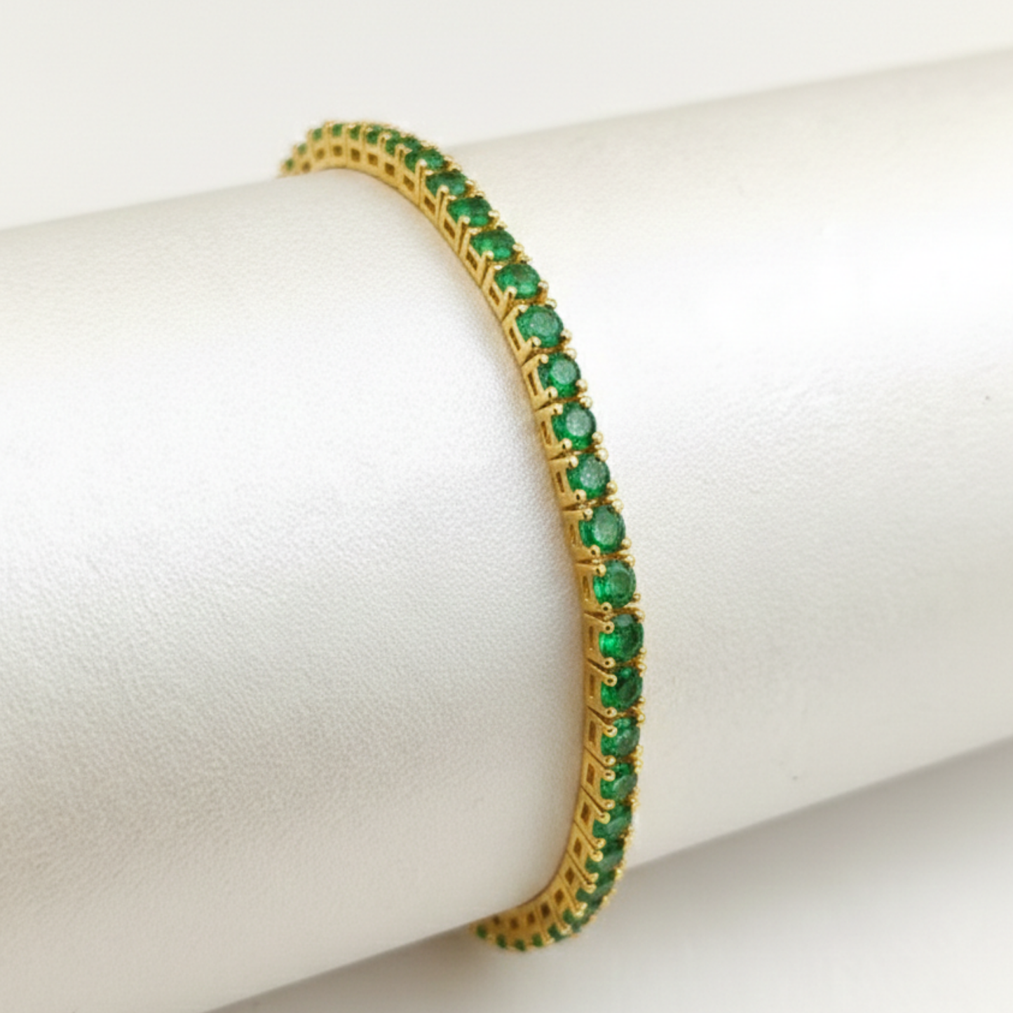 Pulseira Riviera Ouro Amarelo 18k com Esmeraldas Naturais 3 mm - 17 cm