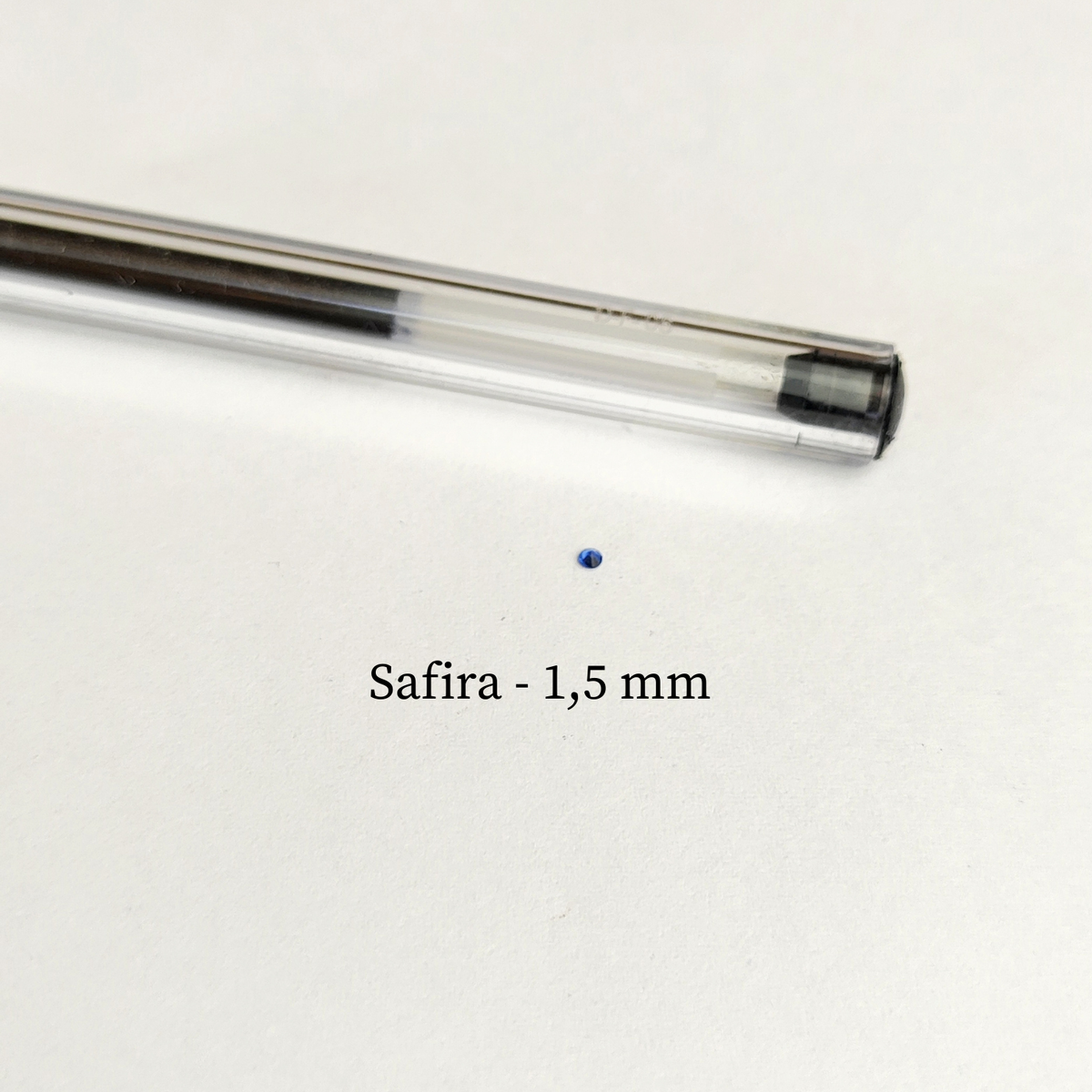 Safira Natural Lapidada- formato Redondo / 1,5mm e 0,02 ct