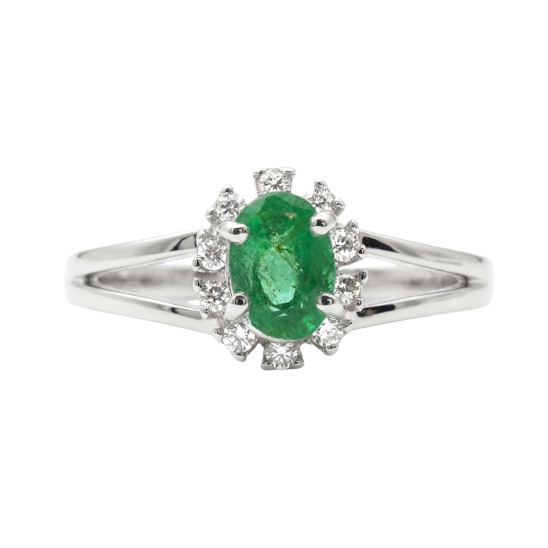 Anel em Prata 950 com Esmeralda Natural Oval 5 × 4 mm com Zircônias