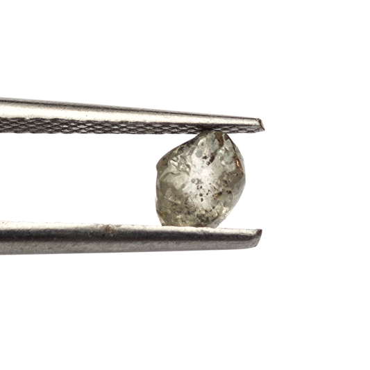 Diamante natural bruto / 65 pontos ( 5x 4 mm)