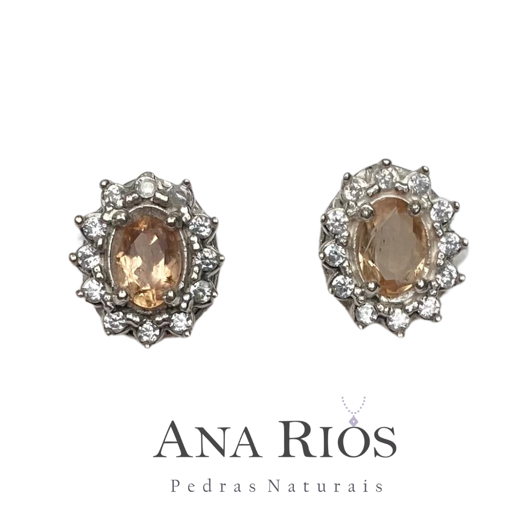 Brinco de Prata com Topázio Imperial Oval e Zircônias