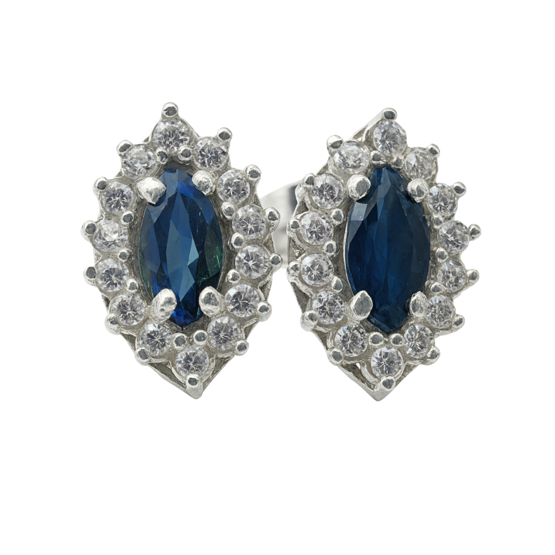 Brinco na Prata 950 com Safira Natural - Lapidação Navete com Zircônias