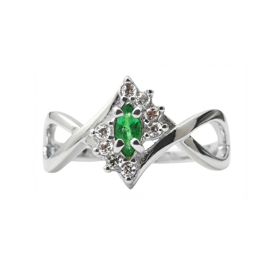 Anel em Prata 950 com Esmeralda Natural Navete  4 x 2  mm com Zircônias