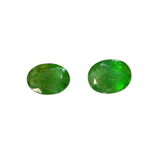 Par de Esmeralda Natural – Lapidação Oval - 8 x 5 mm - 2,45 ct ( o par )