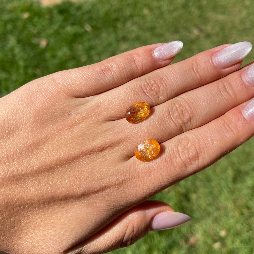 Topázio Imperial Oval  Natural – 12,5 x 9,2 mm - 10,86 ct