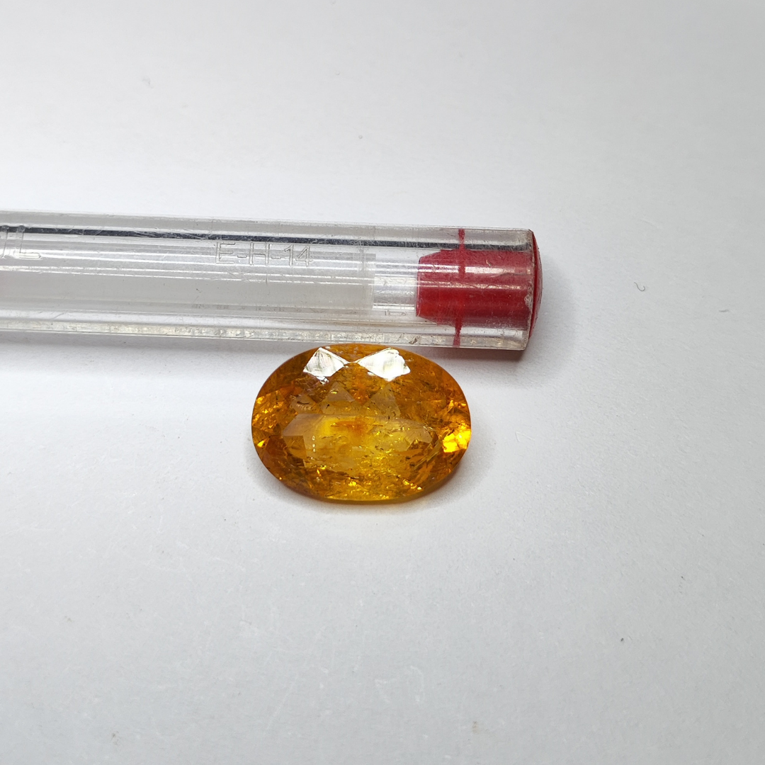 Topázio Imperial Oval  Natural – 13 x 9,3 mm - 5,35 ct