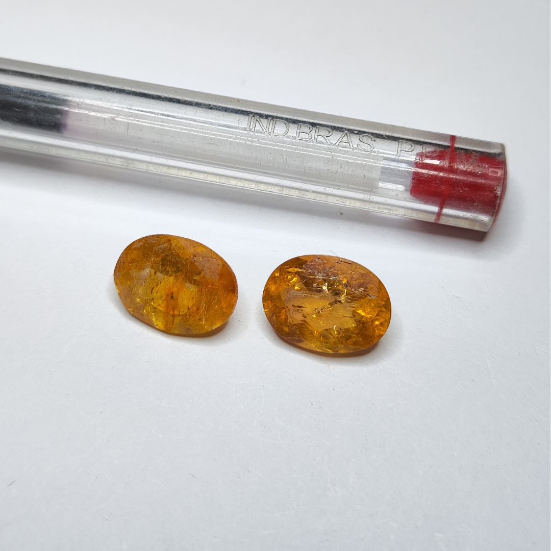 Par de Topázio Imperial Oval  Natural – 10,1 x 7,3 mm -5,99 ct