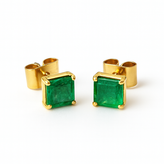 Brinco de Ouro Amarelo 18K com Esmeralda Quadrada