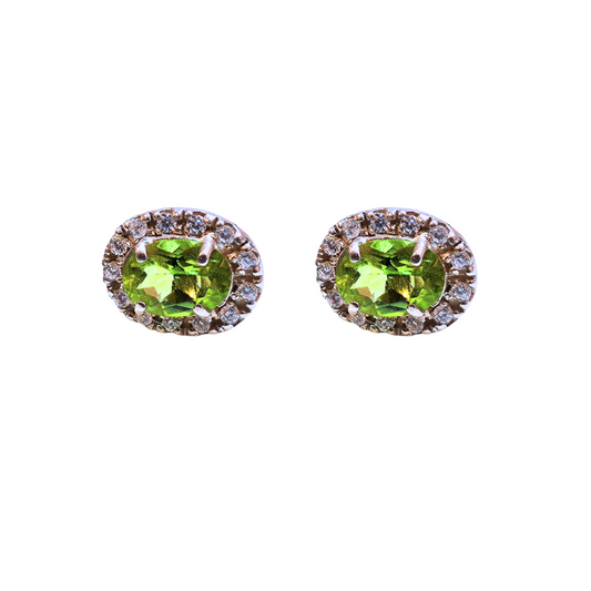 Brinco de Prata com Peridoto (crisólita) Oval e Zircônias