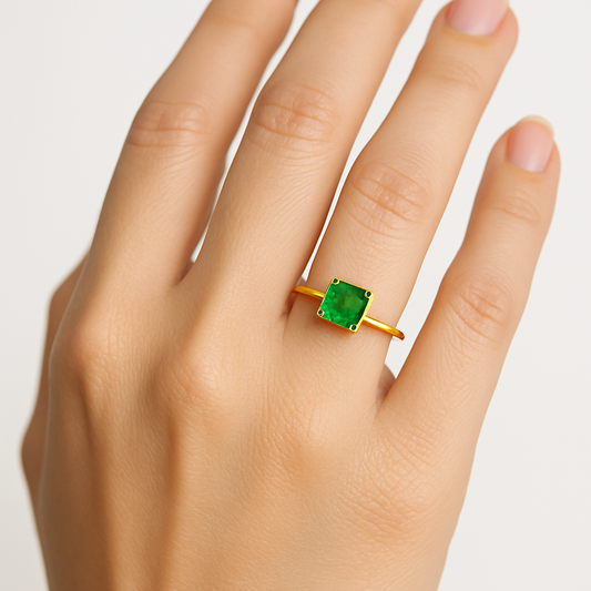 Anel de ouro 18K com Esmeralda Natural