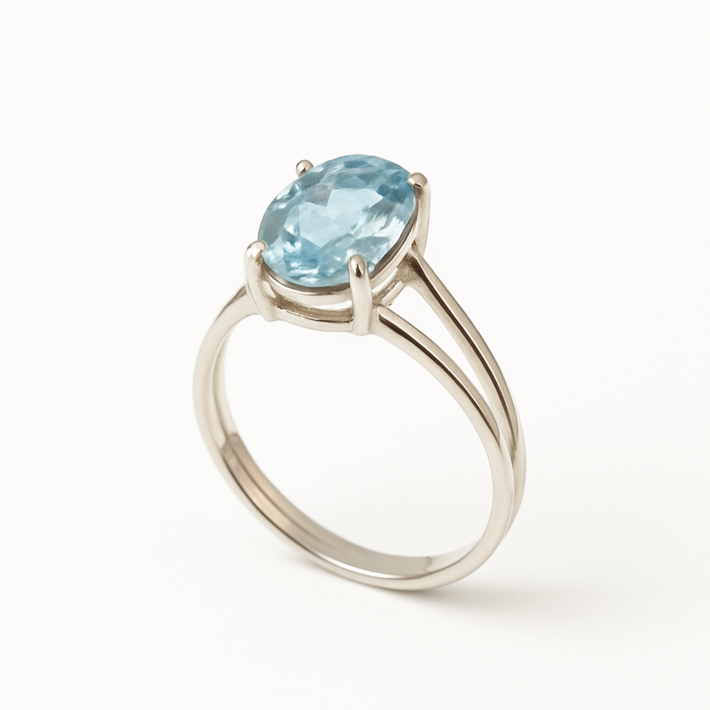 Anel em Prata 950 com Água-Marinha Natural Oval 7 × 6 mm