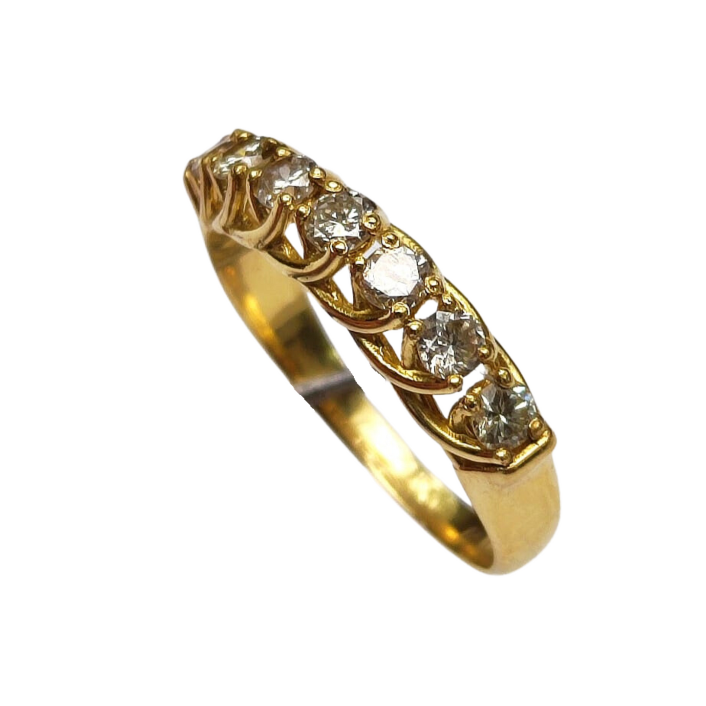 Anel Barroco: Ouro 18K com diamantes Naturais (0,77 ct)