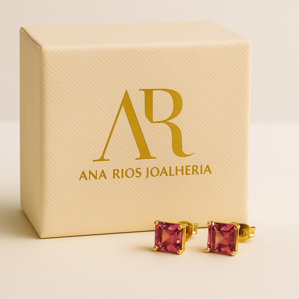 Brincos de ouro 18 K com rubelitas naturais