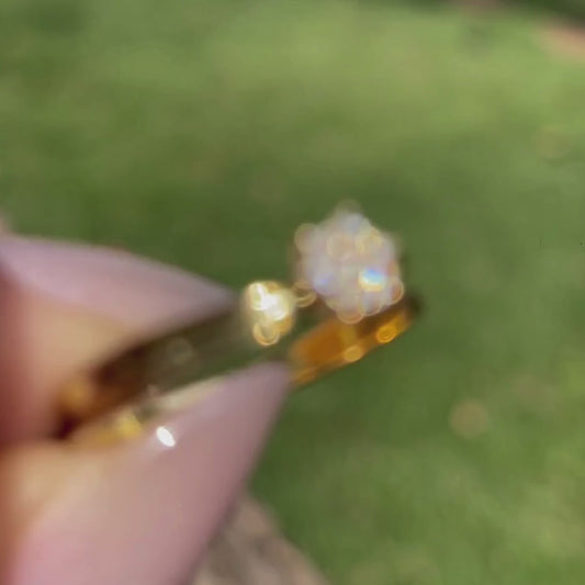 Anel de Noivado em Ouro Amarelo 18K com Diamantes de 1 Ponto – Modelo Chuveirinho